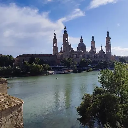 Lägenhet Cerca De Basilica De Pilar